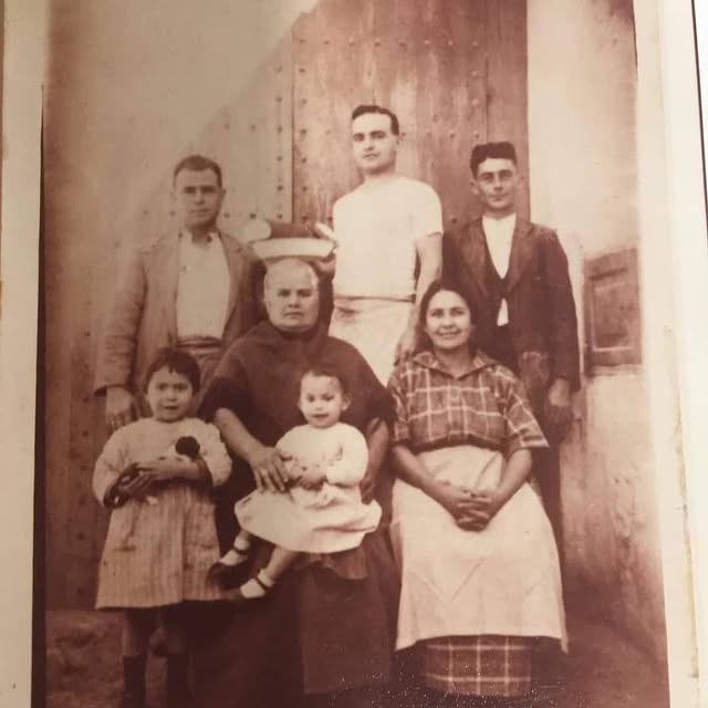 Nosotros + forndebaix.es