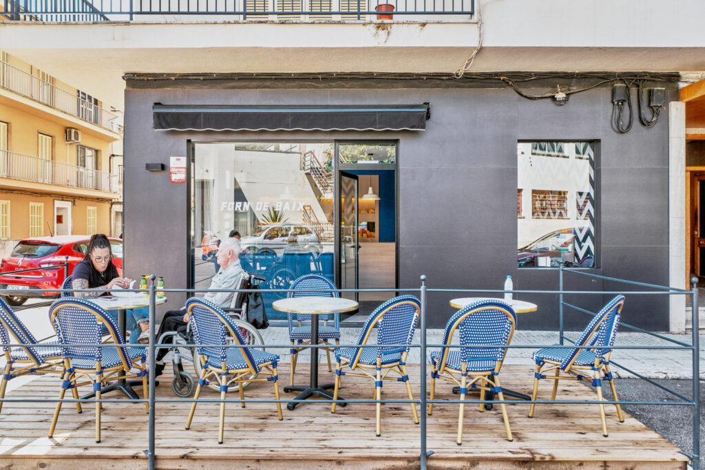 Nosotros + forndebaix.es